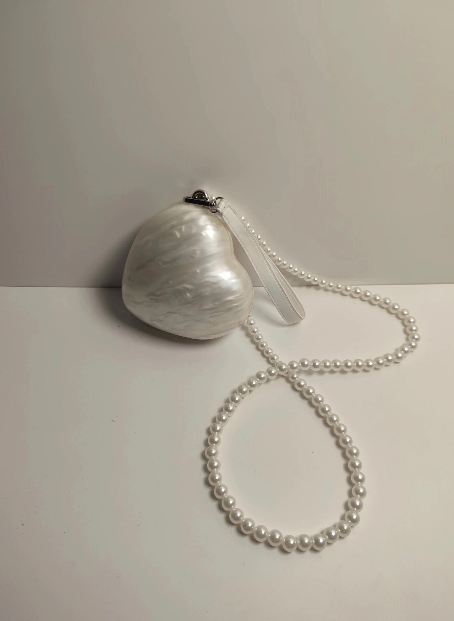 Pearl Heart Bag