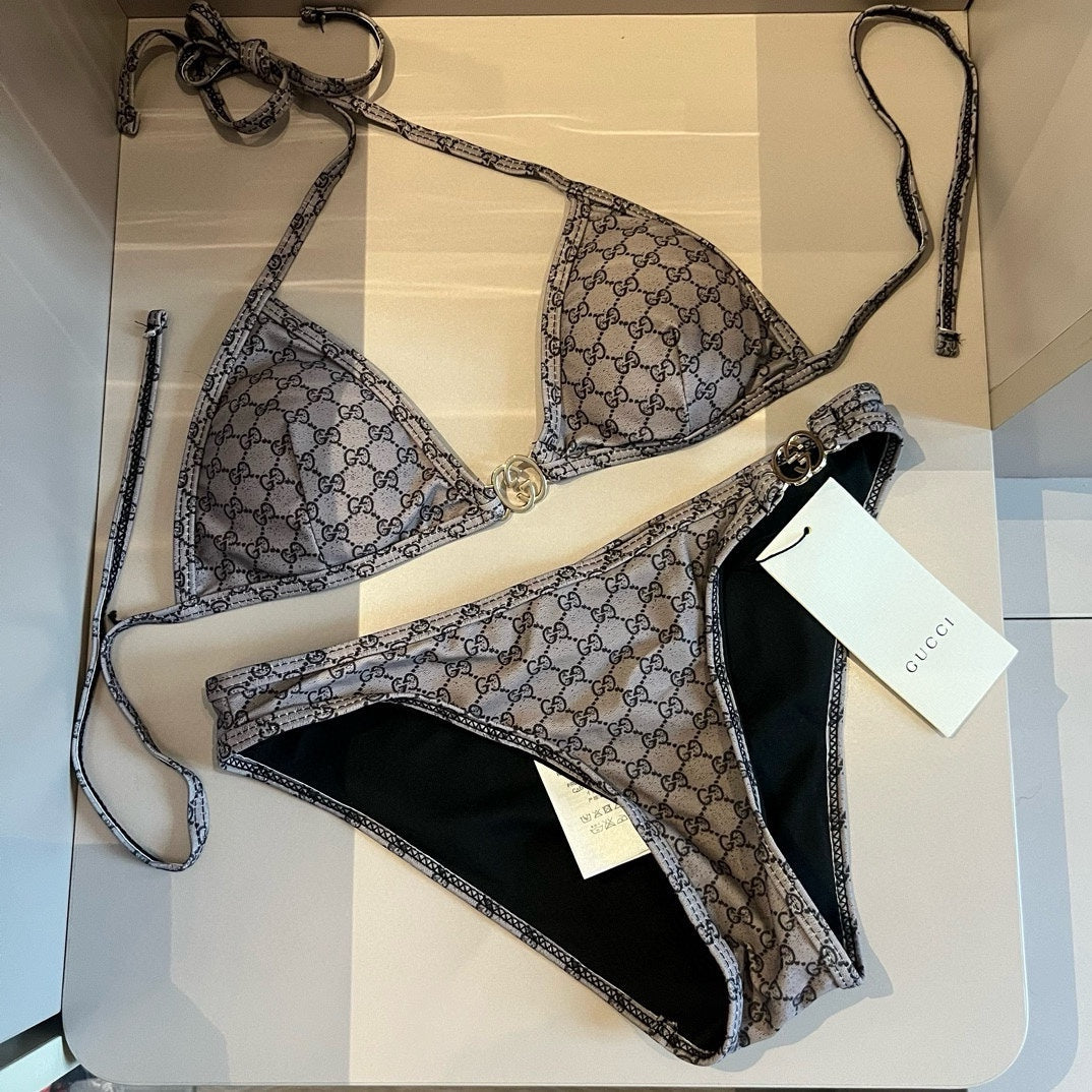 GG bikini