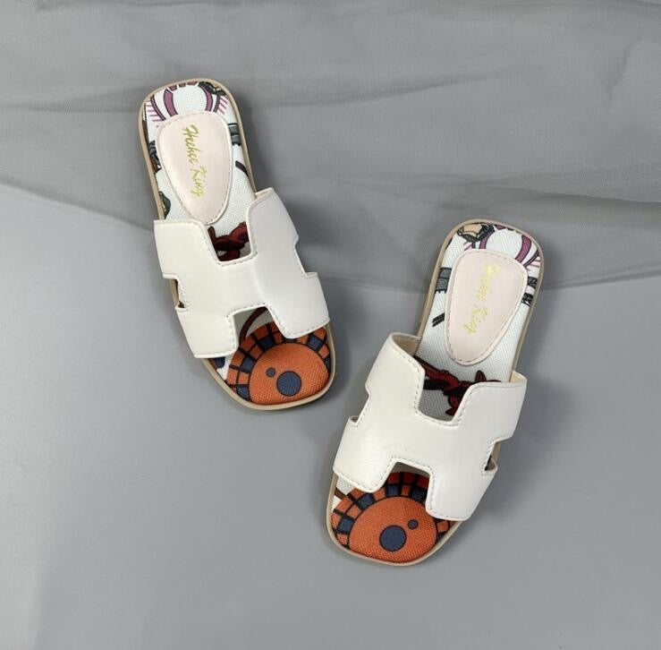 H Sandals (style 2)