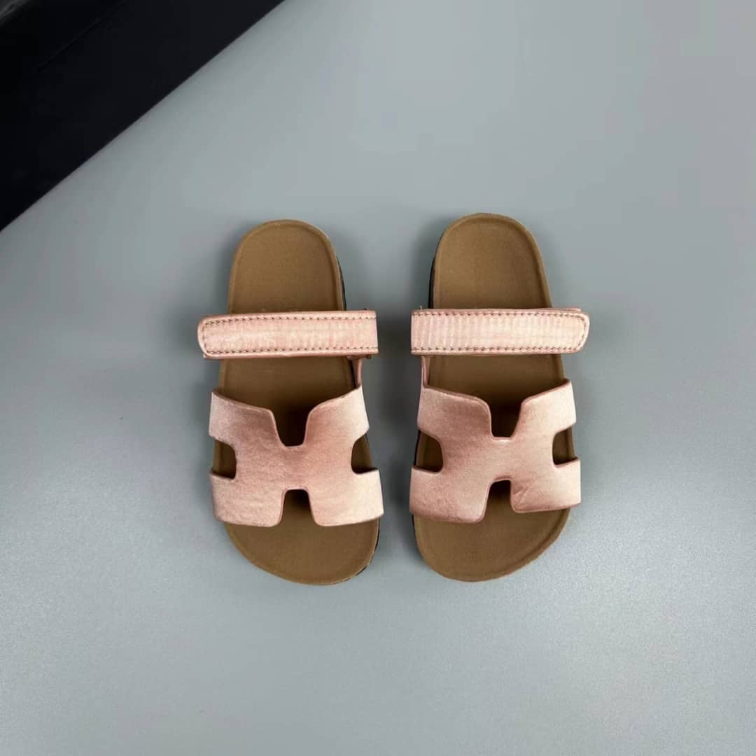 H Sandals (Silk look)