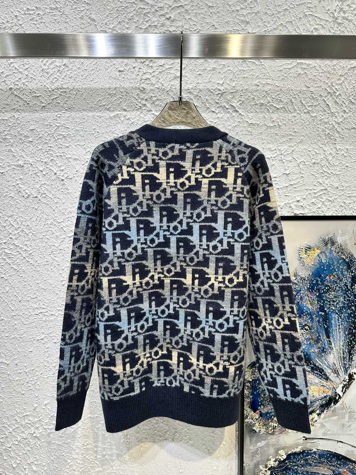 CD cardigan