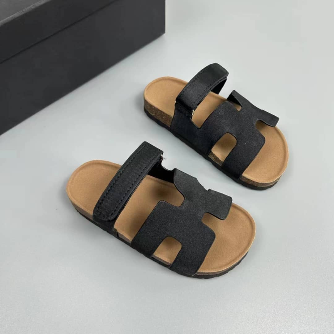 H Sandals (Silk look)