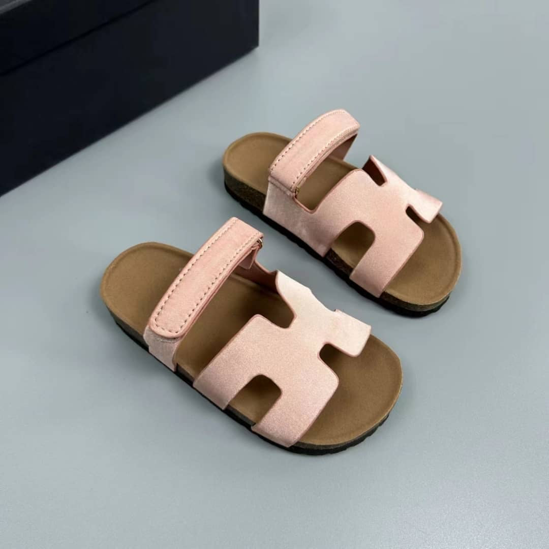 H Sandals (Silk look)