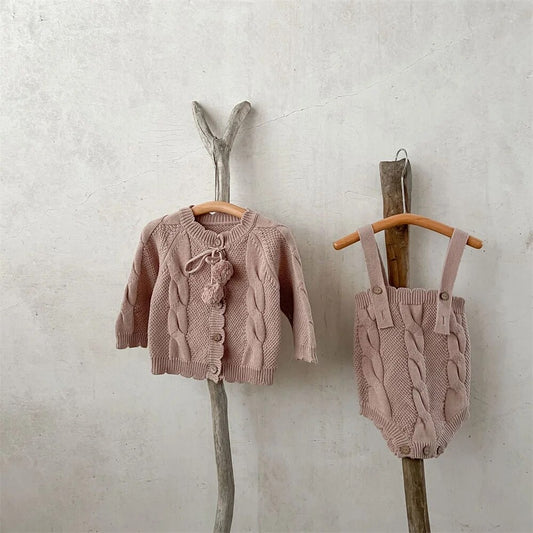 Pom Pom Knit Set