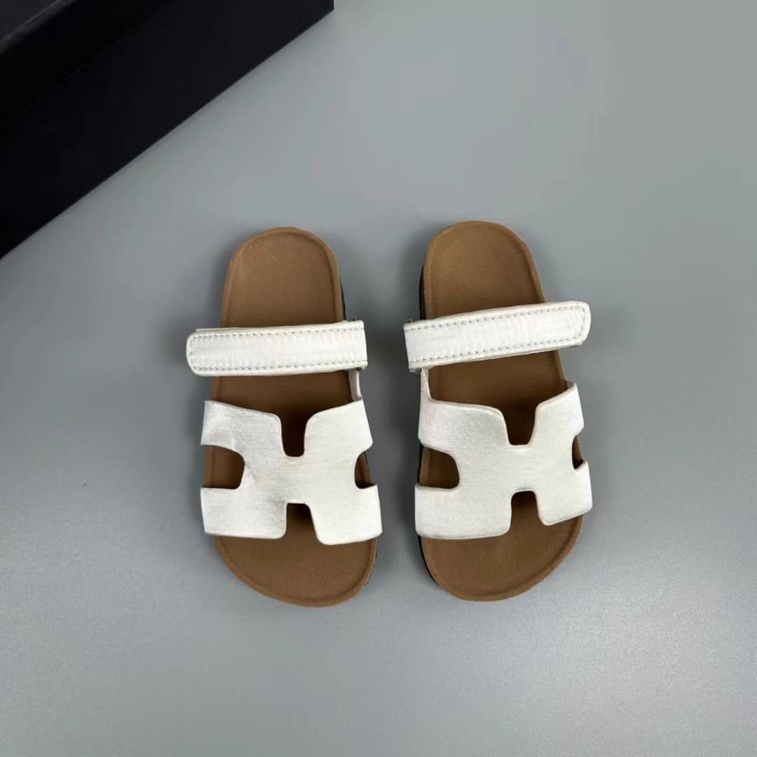 H Sandals (Silk look)