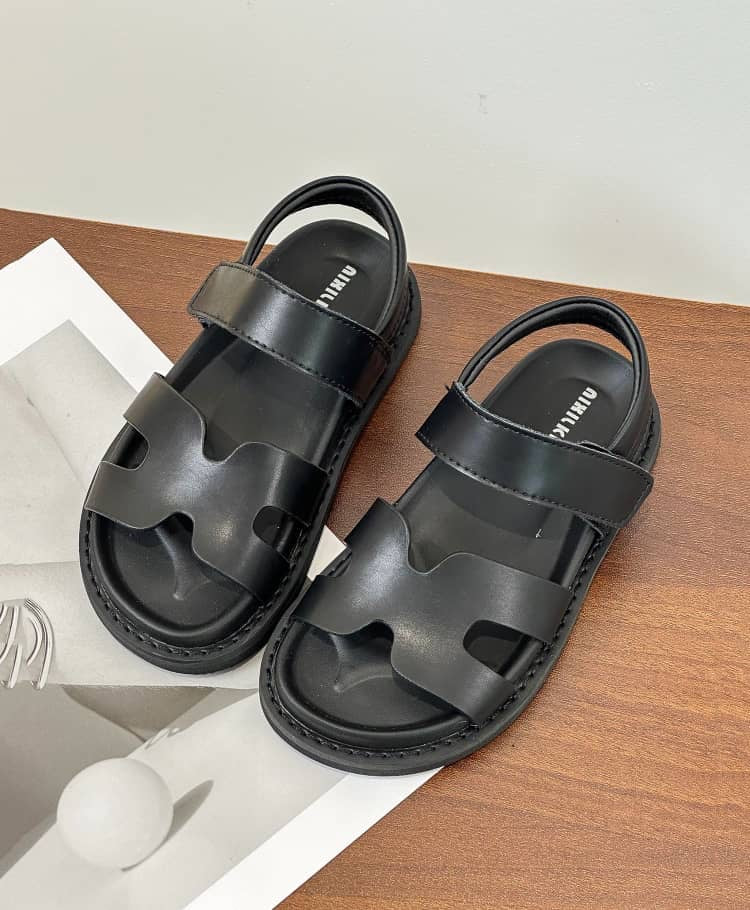 H Sandals with strap